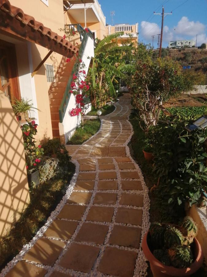 Dioskouroi Apts Agia Pelagia  Exterior photo
